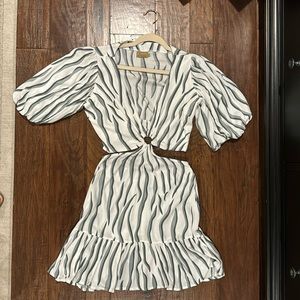 Skemo dress size XS